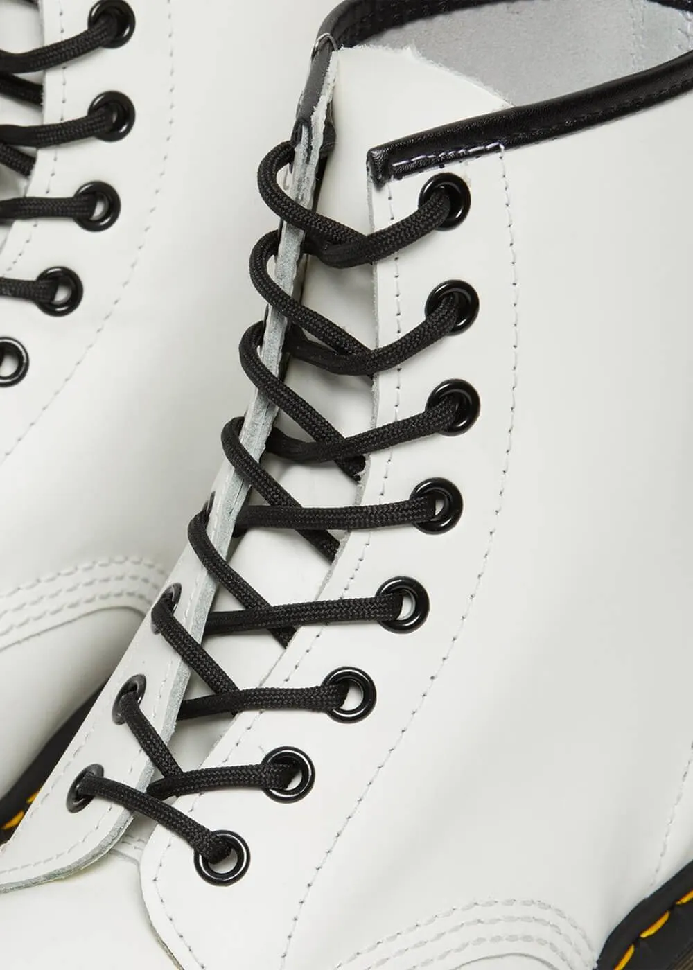 Dr. Martens 1460 Smooth Boots White