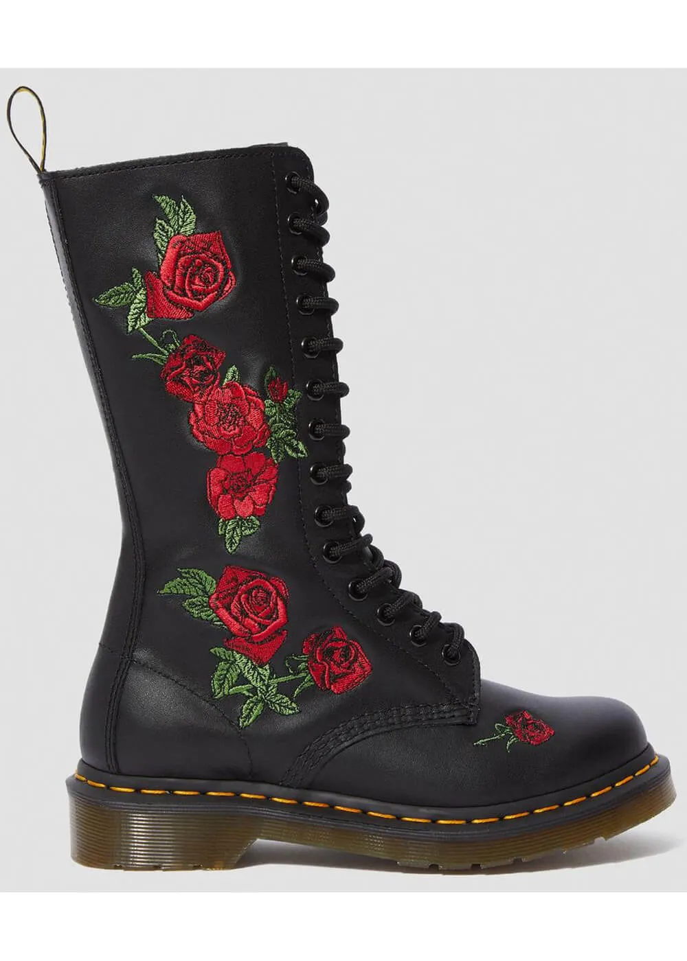 Dr. Martens 1914 Vonda Boots Black