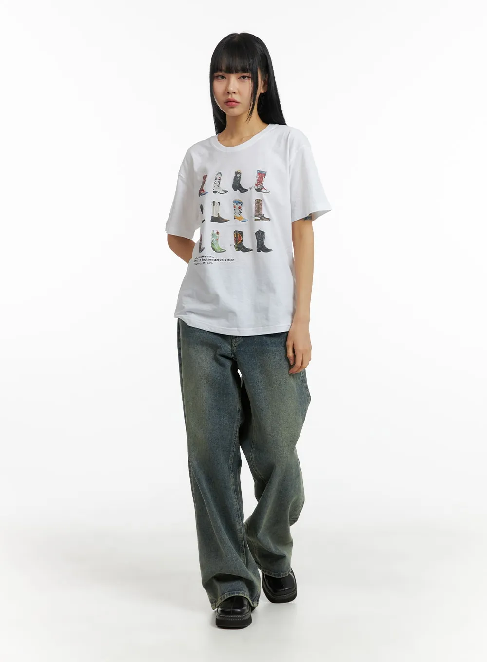 Graphic Boots Oversized T-Shirt CM407