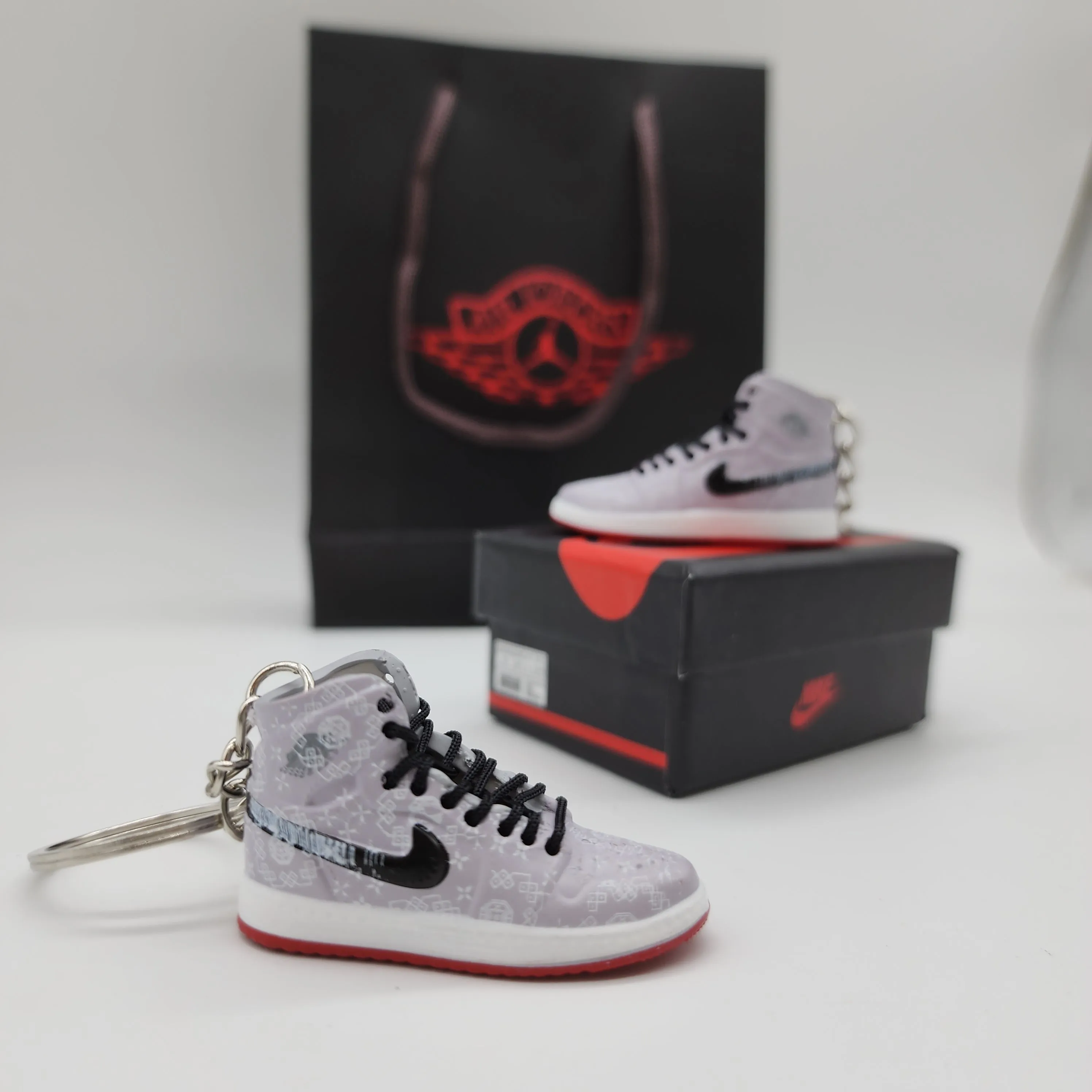 Mini Sneaker Keyring- AJ1 (Grey Pattern)