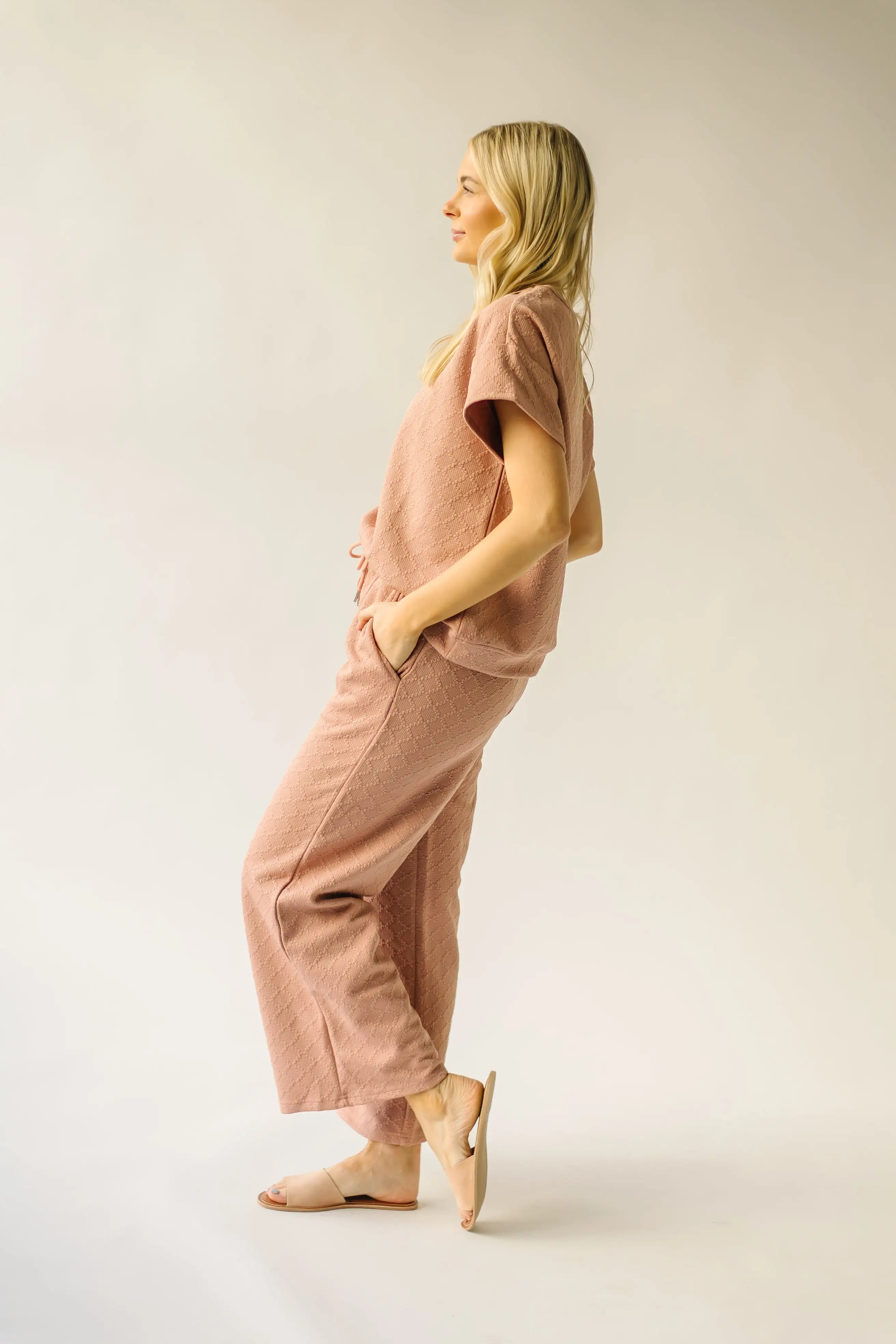 The Flockhart Textured Pant in Dusty Pink