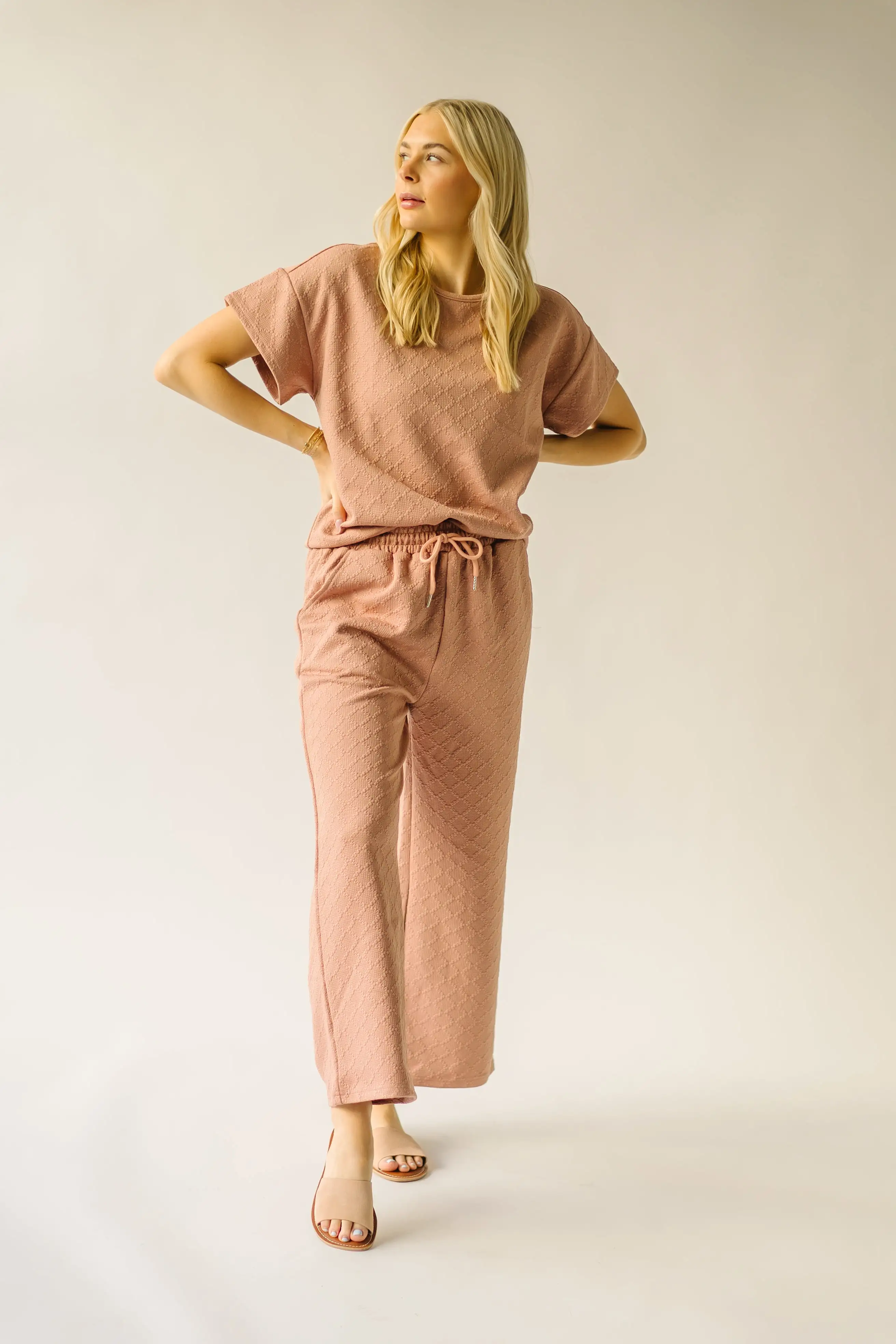 The Flockhart Textured Pant in Dusty Pink