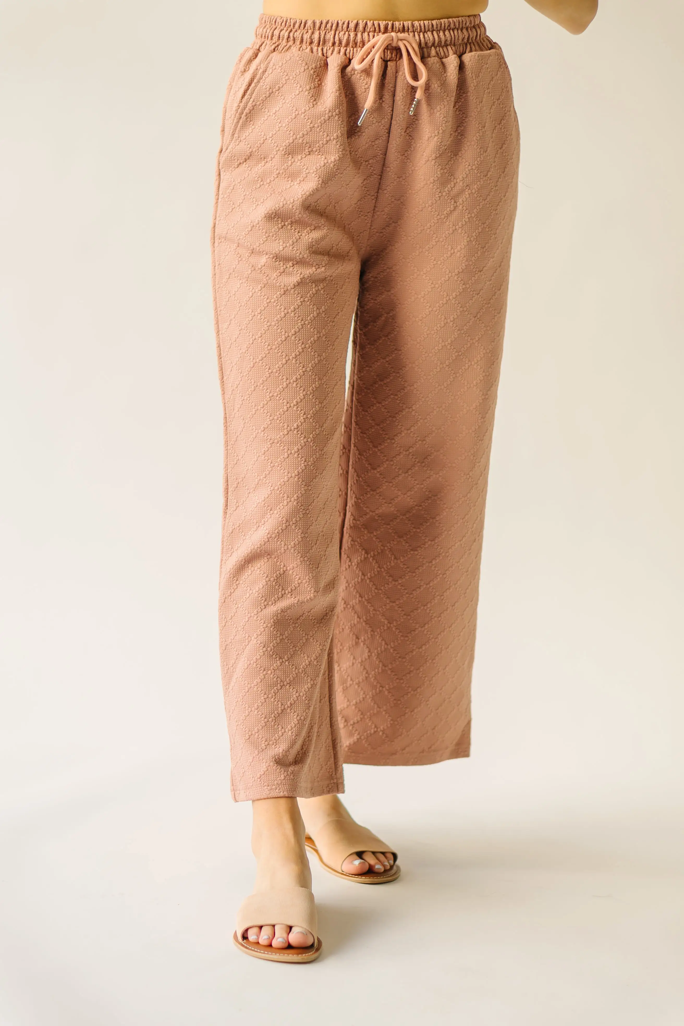 The Flockhart Textured Pant in Dusty Pink