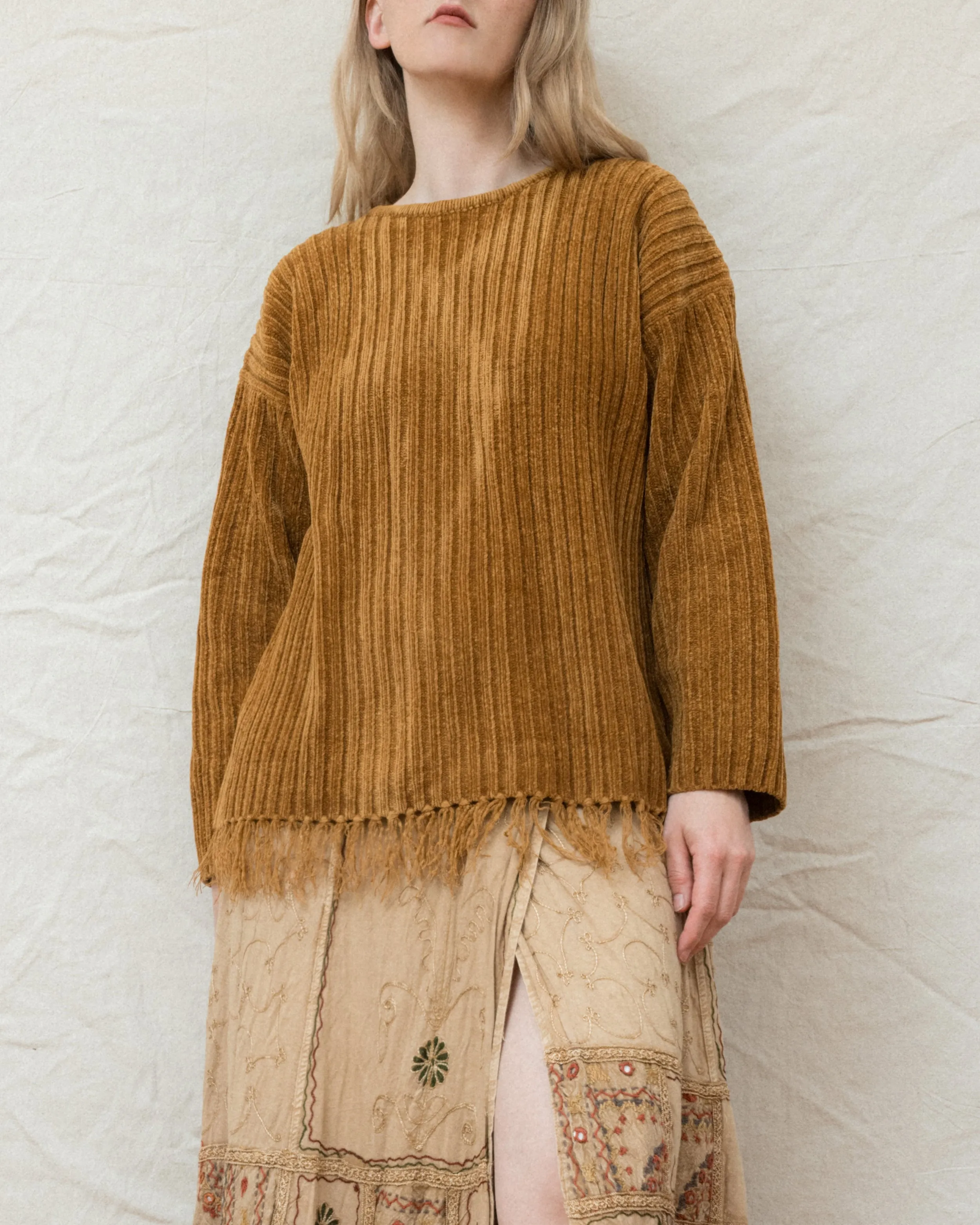 Vintage Caramel Chenille Fringe Sweater (S/M)