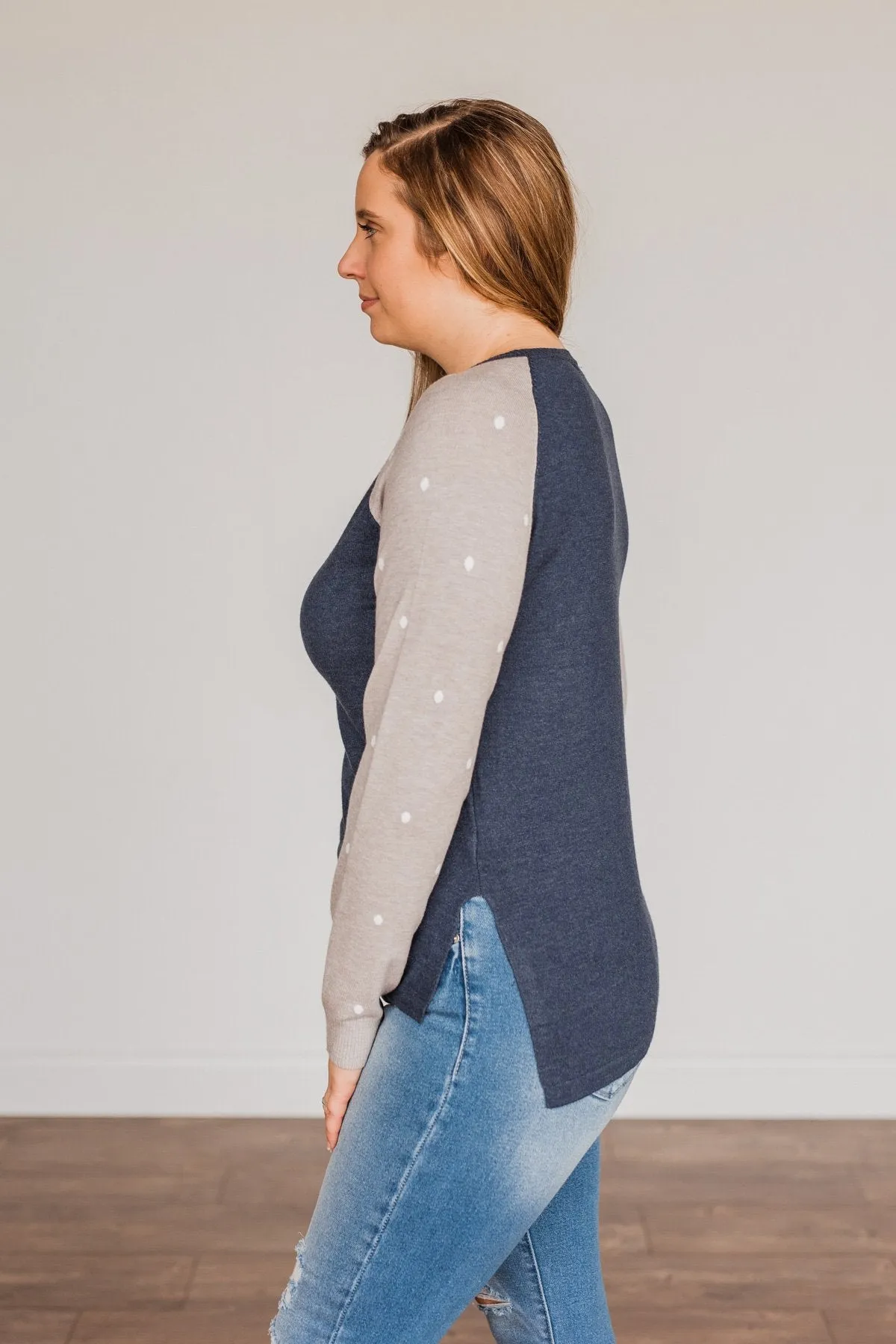 Warm Wishes Lightweight Knit Sweater- Grey & Navy