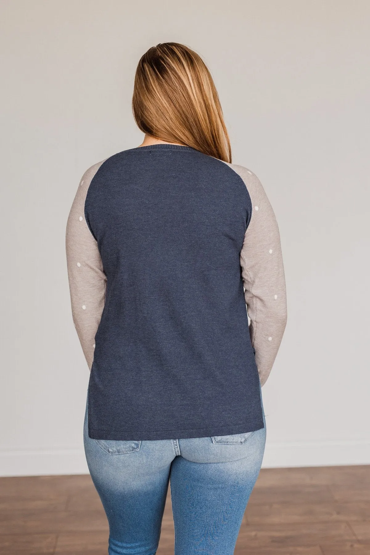 Warm Wishes Lightweight Knit Sweater- Grey & Navy